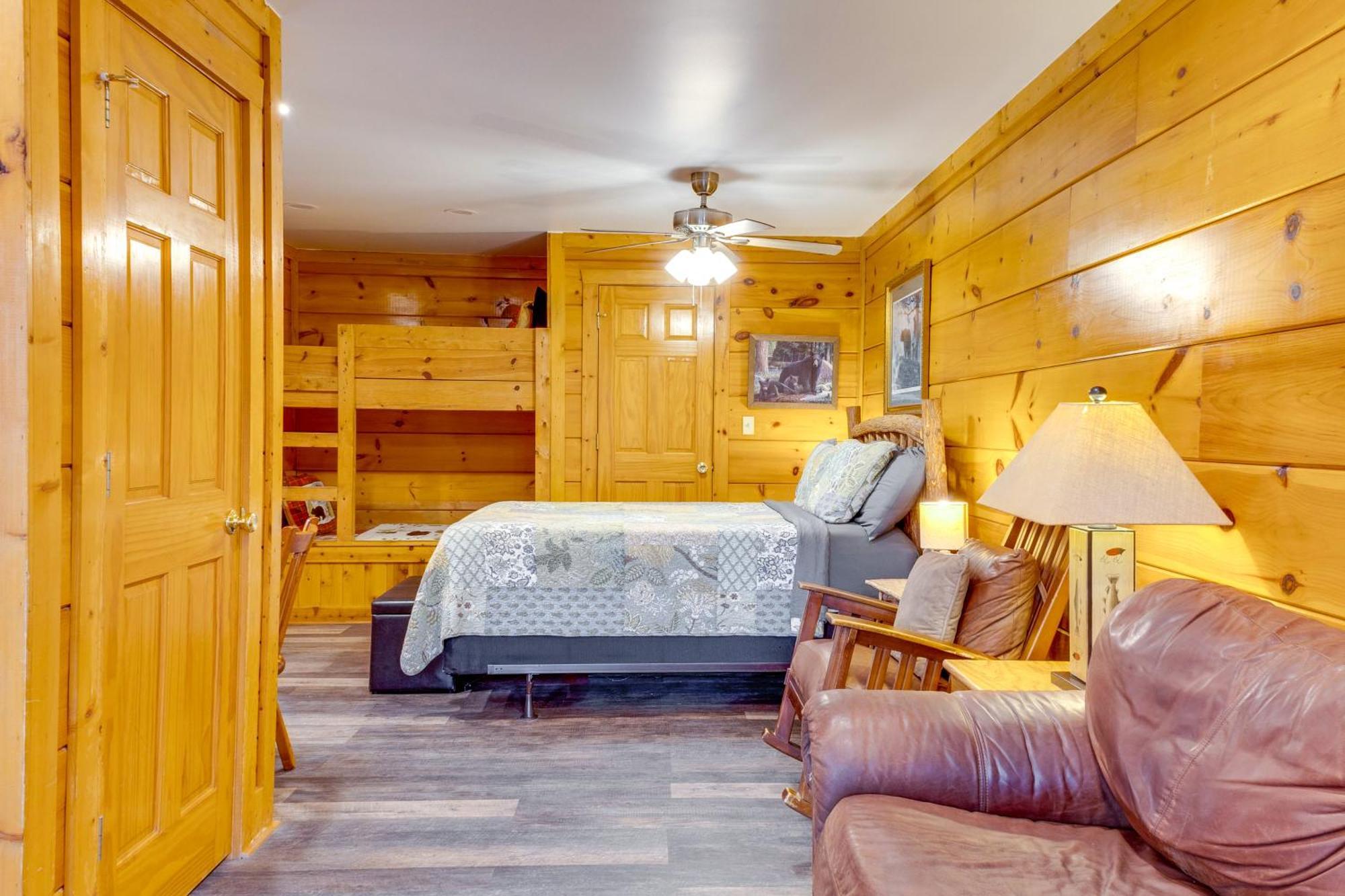 Pigeon Forge Resort Studio Cabin On Dollywood Ln! Exterior foto